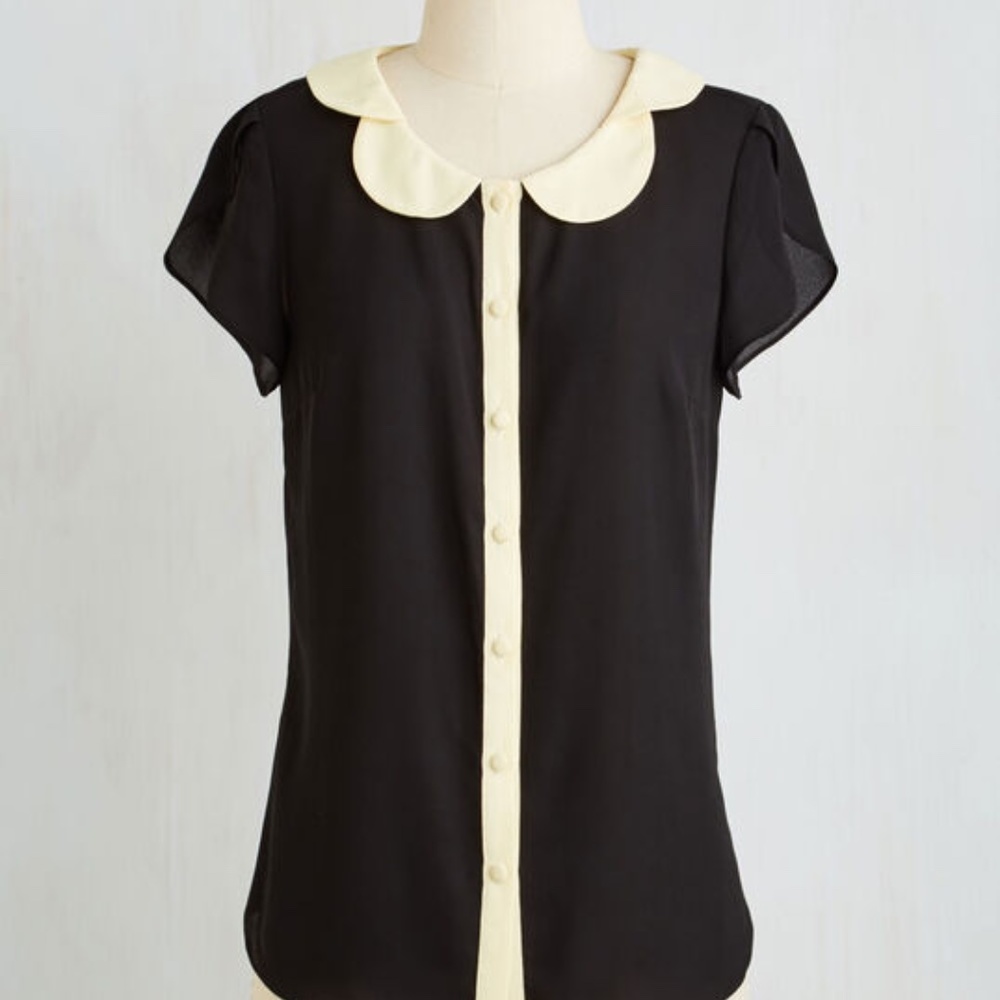 ModCloth Teacher's Petal Top 2x